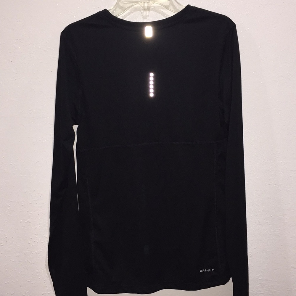 Nike Miller Dri Fit Long Sleeve women’s size Small - Picture 4 of 4